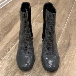 Aerosoles Remote Control Boots